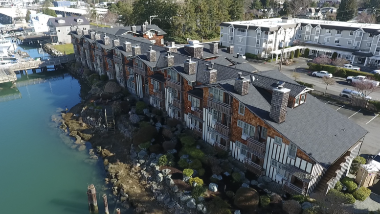 Scenic Lodge Gets a Roof That Will Stand Up to the Elements